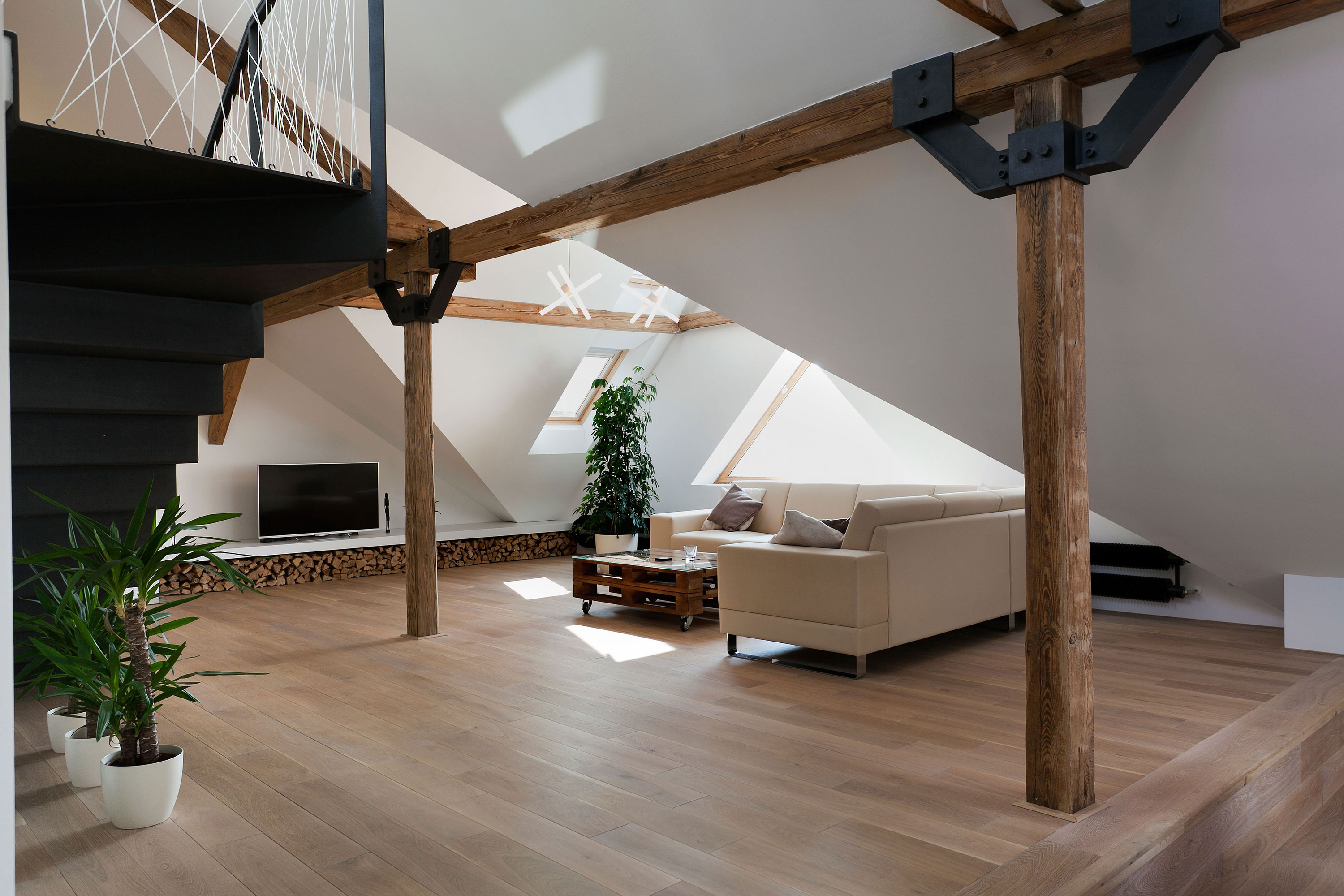 Attic Loft Reconstruction – B² Architecture